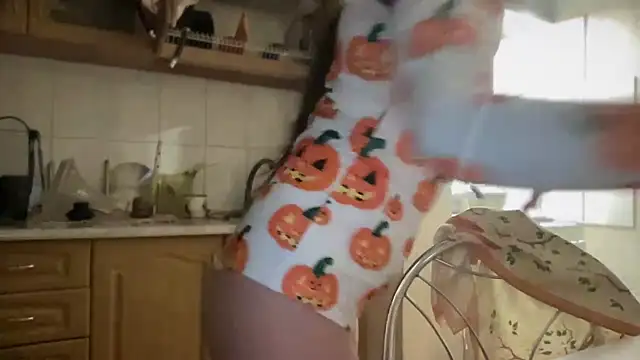 ShizukuHunter online show from 2, 11, 2025