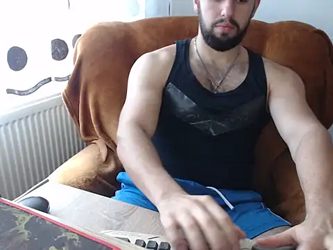 Snapshot of strongcoffee10 chatting on 4, 11, 2025 strongcoffee10 online show from 4, 11, 2025