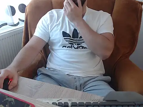 strongcoffee10 online show from 14, 11, 2025