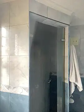 Snapshot of 3v1l chatting on 17, 11, 2025 3v1l online show from 17, 11, 2025