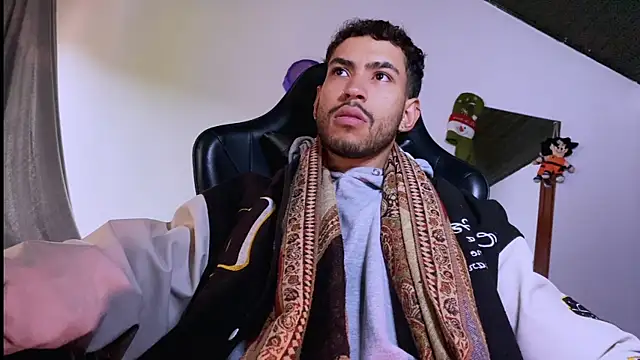 Snapshot of 3v1l chatting on 20, 12, 2025 3v1l online show from 20, 12, 2025