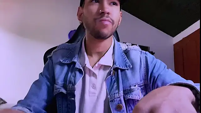 Snapshot of 3v1l chatting on 9, 1, 2026 3v1l online show from 9, 1, 2026