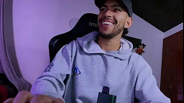 Snapshot of 3v1l chatting on 31, 1, 2026 3v1l online show from 31, 1, 2026