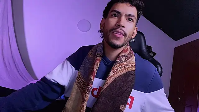 Snapshot of 3v1l chatting on 25, 2, 2026 3v1l online show from 25, 2, 2026