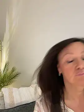 Snapshot of HotLdyllic chatting on 13, 5, 2026 HotLdyllic online show from 13, 5, 2026