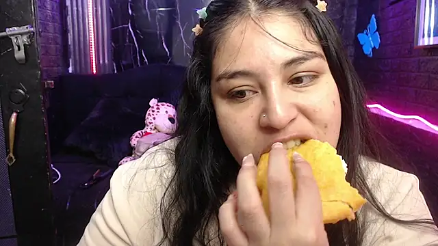Snapshot of lehia_285 chatting on 23, 4, 2026 lehia 285 online show from 23, 4, 2026