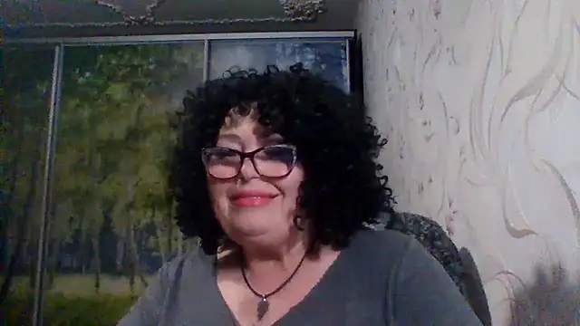 Snapshot of Milaniya606 chatting on 16, 4, 2026 Milaniya606 online show from 16, 4, 2026