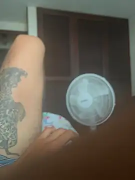 Snapshot of tevoyagustar69 chatting on 5, 11, 2025 tevoyagustar69 online show from 5, 11, 2025