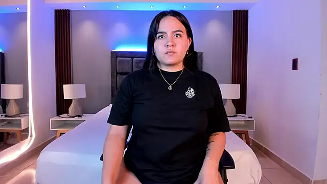 Snapshot of Ava-miller chatting on 9, 11, 2025 Ava-miller online show from 9, 11, 2025