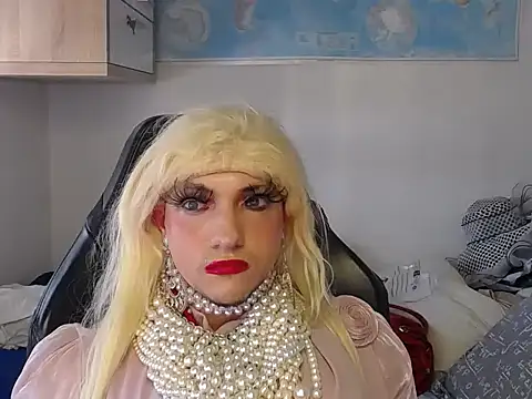 VanesaCrossic online show from 10, 1, 2026