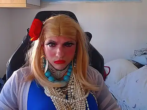 Snapshot of VanesaCrossic chatting on 19, 7, 2026 VanesaCrossic online show from 19, 7, 2026