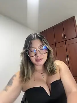 Eve Miiller online show from 8, 5, 2026