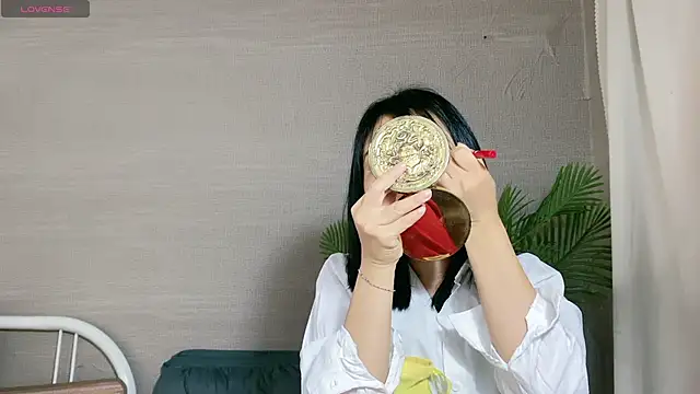 Snapshot of 0xiaosu0 chatting on 4, 11, 2025 0xiaosu0 online show from 4, 11, 2025