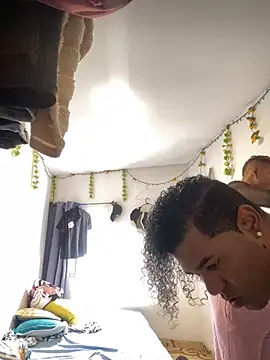 Dylams maja online show from 2, 11, 2025