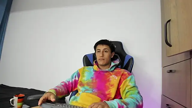 dorman boy online show from 19, 11, 2025