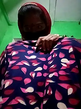 Snapshot of Rsr-1 chatting on 16, 12, 2025 Rsr-1 online show from 16, 12, 2025