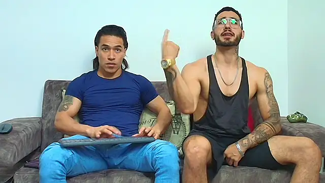 Snapshot of thebadboys05 chatting on 4, 5, 2026 thebadboys05 online show from 4, 5, 2026