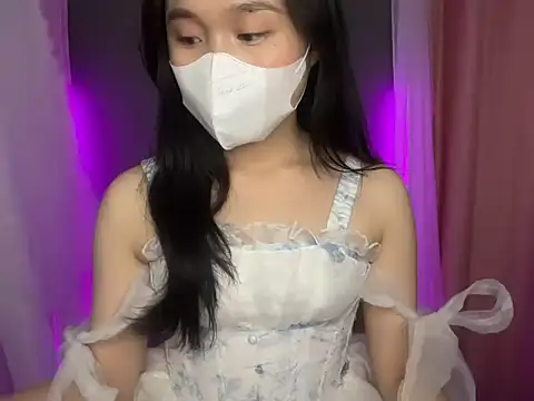 Snapshot of Pearlia-7 chatting on 3, 11, 2025 Pearlia-7 online show from 3, 11, 2025