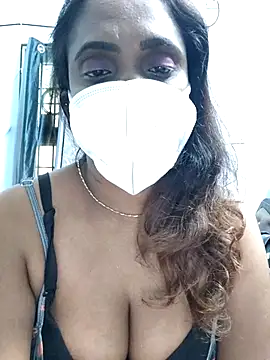 Queen-dhivya online show from 17, 12, 2025