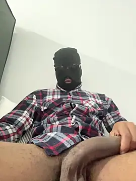 Snapshot of youblack77 chatting on 16, 12, 2025 youblack77 online show from 16, 12, 2025