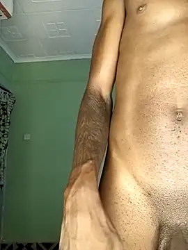 Snapshot of Horny_Solutions chatting on 17, 11, 2025 Horny Solutions online show from 17, 11, 2025