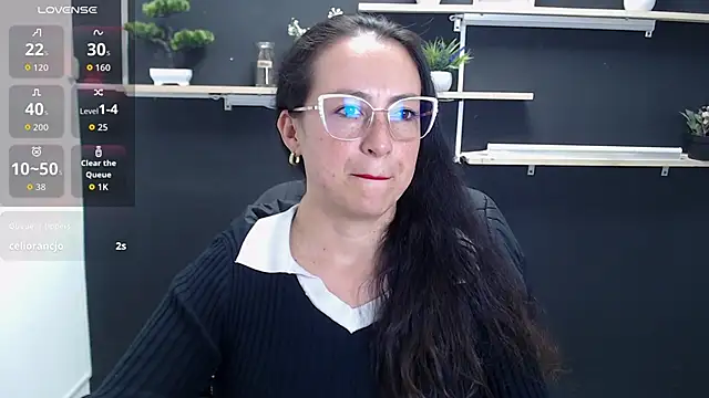 Snapshot of Lauryn_Jones chatting on 22, 6, 2026 Lauryn Jones online show from 22, 6, 2026
