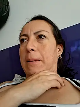 Snapshot of Lauryn_Jones chatting on 27, 6, 2026 Lauryn Jones online show from 27, 6, 2026