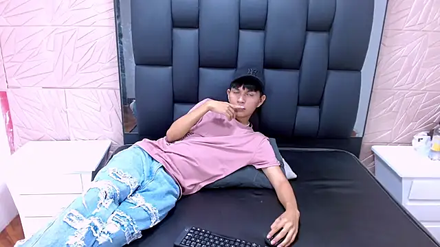 Mortelle  online show from 7, 1, 2026