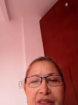 Snapshot of Cessi50 chatting on 28, 11, 2025 Cessi50 online show from 28, 11, 2025