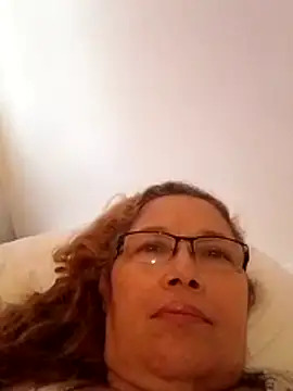 Snapshot of Cessi50 chatting on 17, 12, 2025 Cessi50 online show from 17, 12, 2025