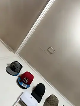 Snapshot of Elpichulotote20 chatting on 3, 11, 2025 Elpichulotote20 online show from 3, 11, 2025