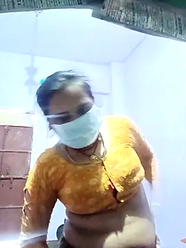 Snapshot of QRAN_420 chatting on 2, 12, 2025 QRAN 420 online show from 2, 12, 2025