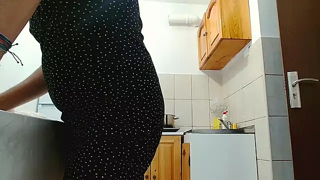 CharmingPearl online show from 29, 11, 2025