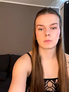 LisaFreierxx online show from 7, 1, 2026