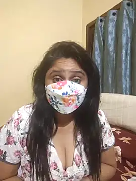 Snapshot of mouni499 chatting on 7, 11, 2025 mouni499 online show from 7, 11, 2025