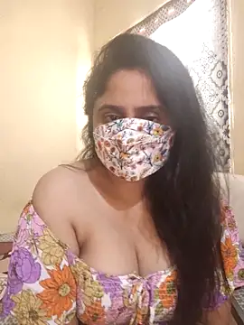 Snapshot of mouni499 chatting on 14, 12, 2025 mouni499 online show from 14, 12, 2025