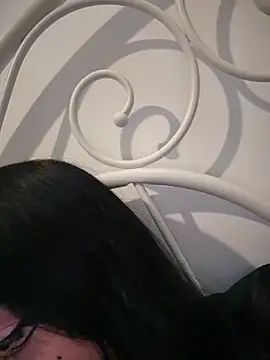 JIORYOvO online show from 28, 6, 2026