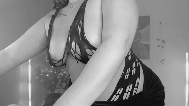 Cleopatra COL online show from 5, 12, 2025