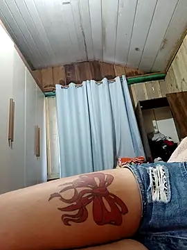 Snapshot of ruiviinhaah chatting on 2, 2, 2026 ruiviinhaah online show from 2, 2, 2026