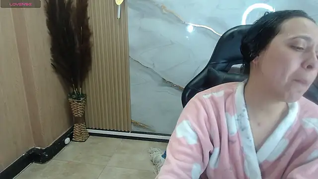 gabriella storm tf online show from 5, 2, 2026