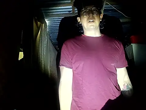 sexboyfit online show from 2, 11, 2025