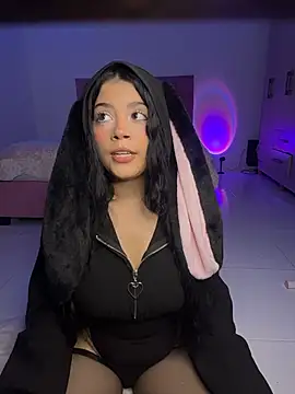 EmillieX online show from 18, 2, 2026