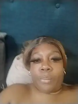 BiancaClarkson online show from 5, 11, 2025