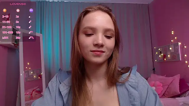 Adria Arjona online show from 1, 4, 2026