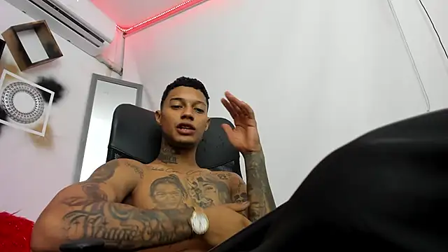 YuleimysAndAlex online show from 6, 11, 2025