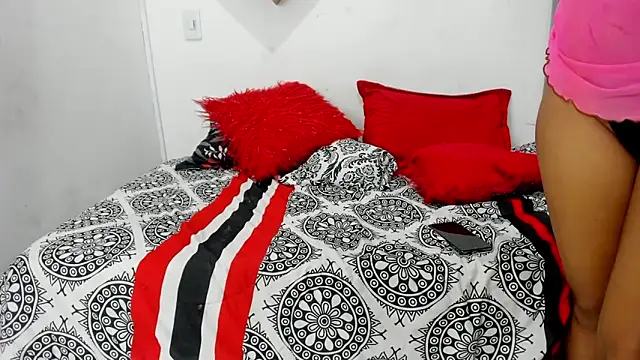 YuleimysAndAlex online show from 2, 12, 2025