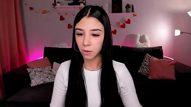 Snapshot of jasminharris chatting on 11, 11, 2025 jasminharris online show from 11, 11, 2025