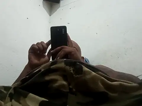 Snapshot of negrocomomisuerte chatting on 3, 11, 2025 negrocomomisuerte online show from 3, 11, 2025