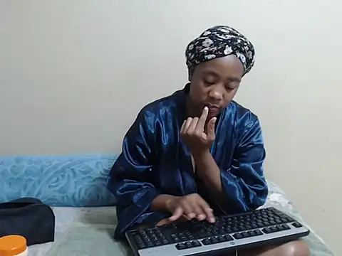 Snapshot of SexyLipss_ chatting on 30, 11, 2025 SexyLipss online show from 30, 11, 2025