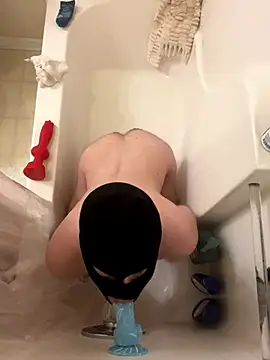 Snapshot of Femboy_ellie chatting on 24, 11, 2025 Femboy ellie online show from 24, 11, 2025